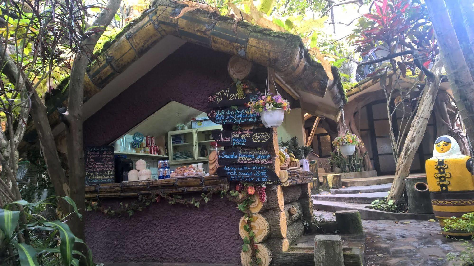 Villa Crazy House Dalat Exterior foto