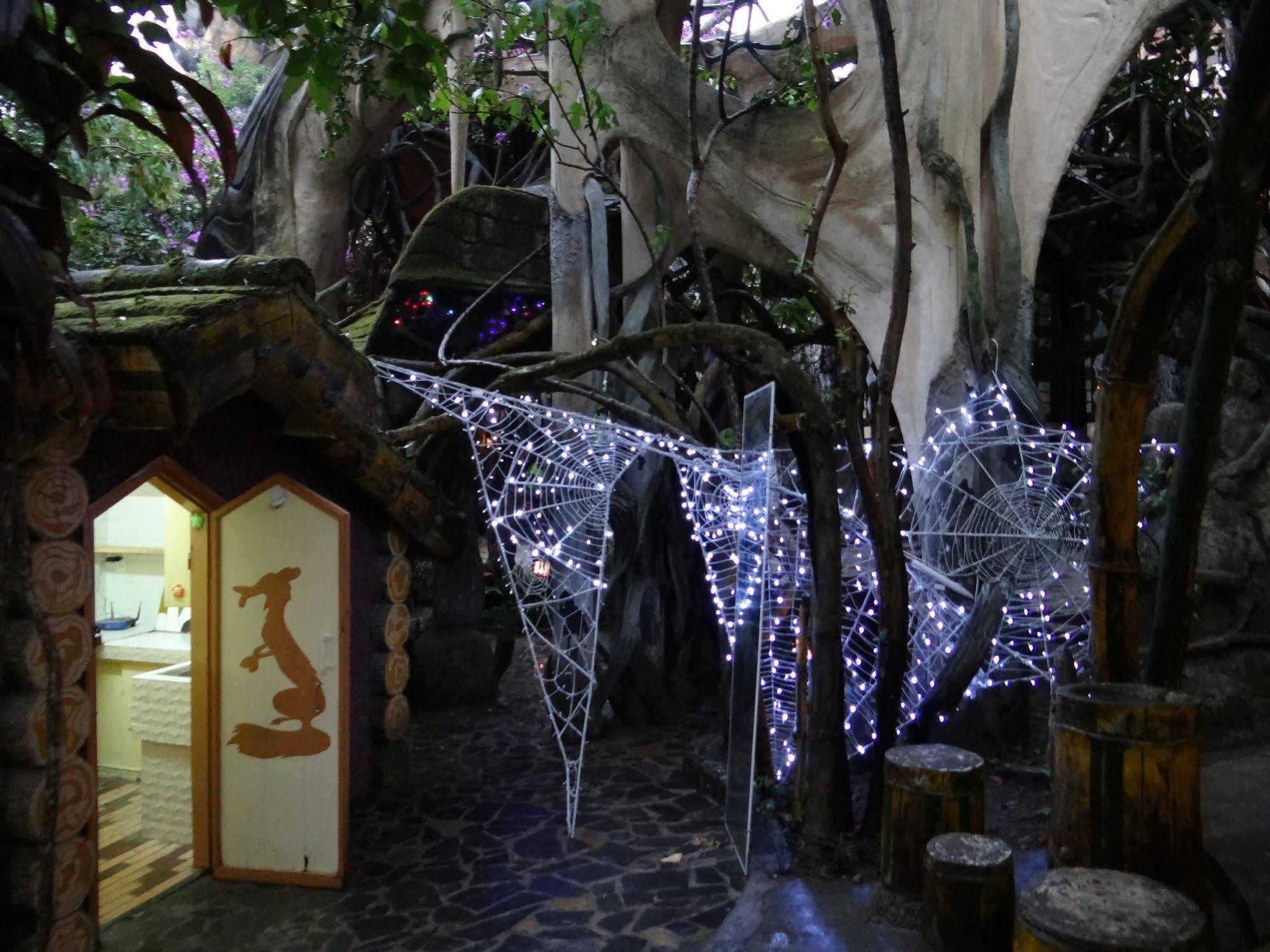 Villa Crazy House Dalat Exterior foto