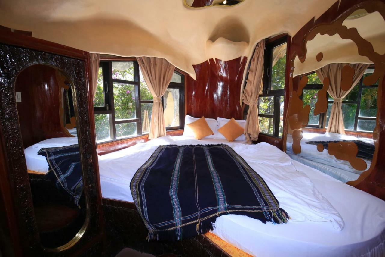Villa Crazy House Dalat Exterior foto