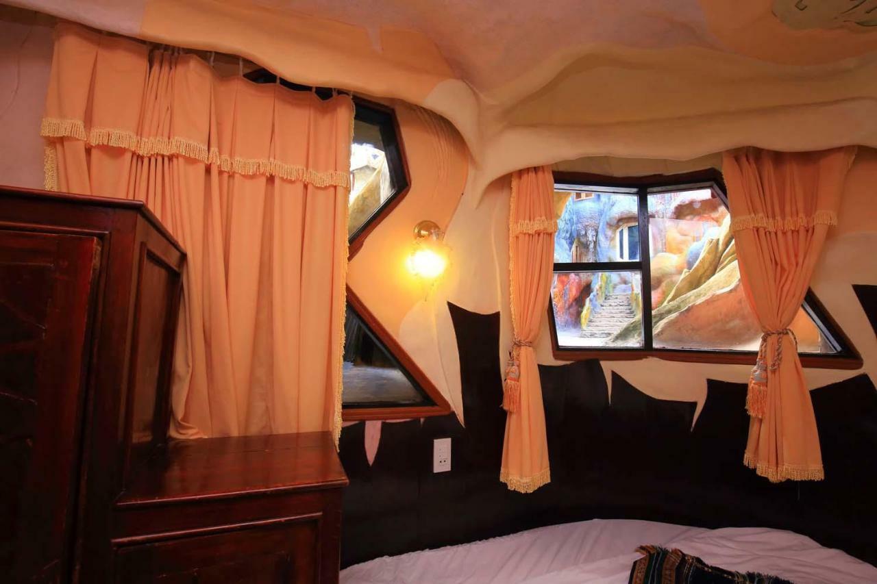 Villa Crazy House Dalat Exterior foto
