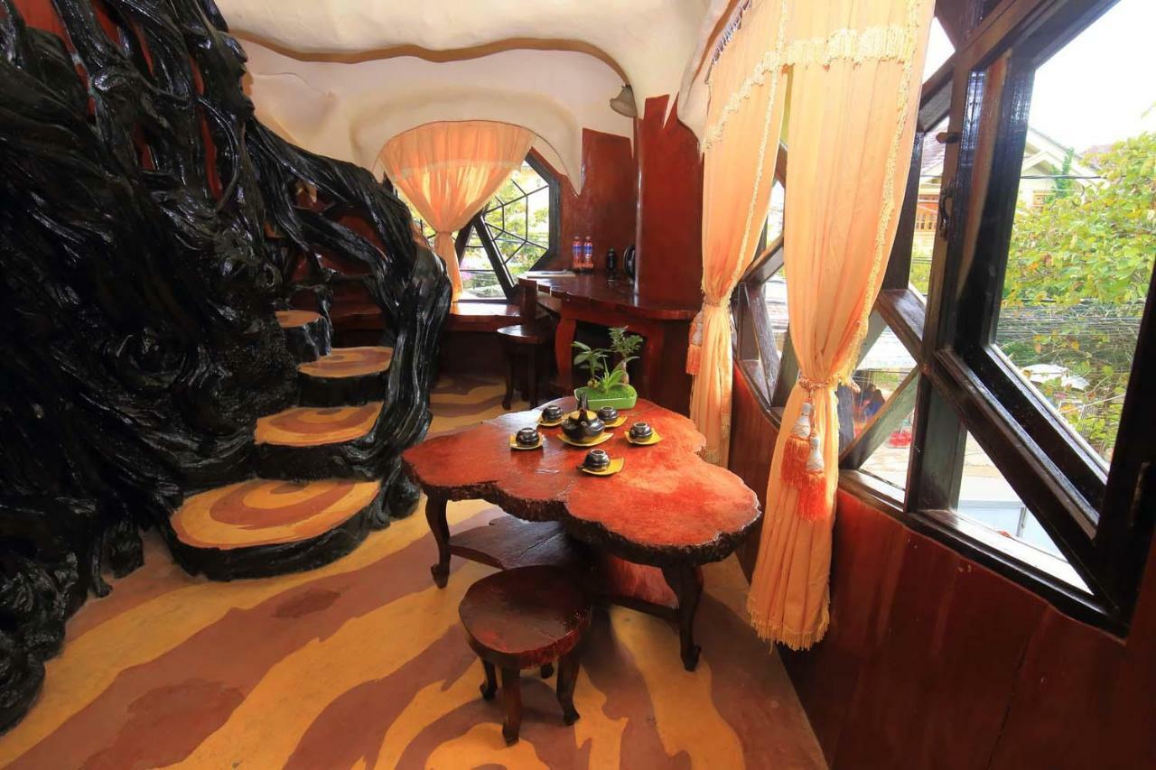 Villa Crazy House Dalat Exterior foto