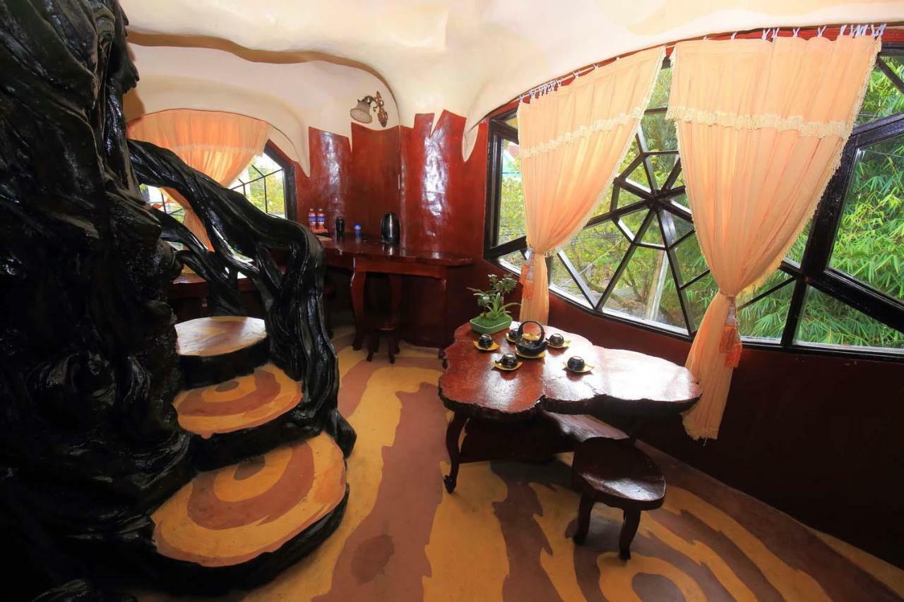 Villa Crazy House Dalat Exterior foto