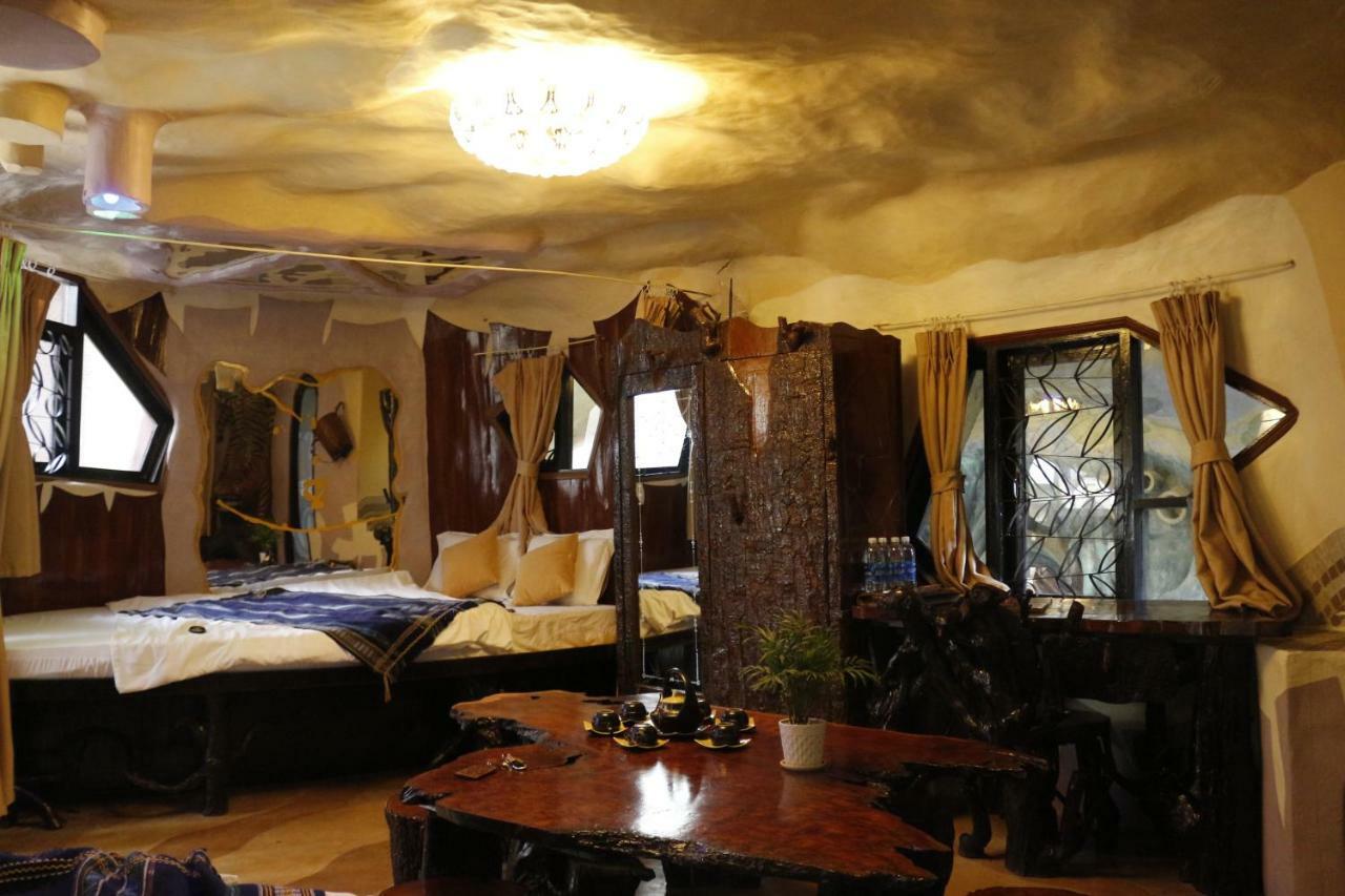 Villa Crazy House Dalat Exterior foto